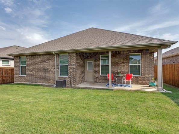 1600  Woodpecker Street , Denton Texas 76205