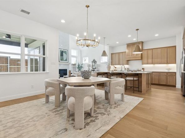 9333  Charlie Lane , Dallas Texas 75238