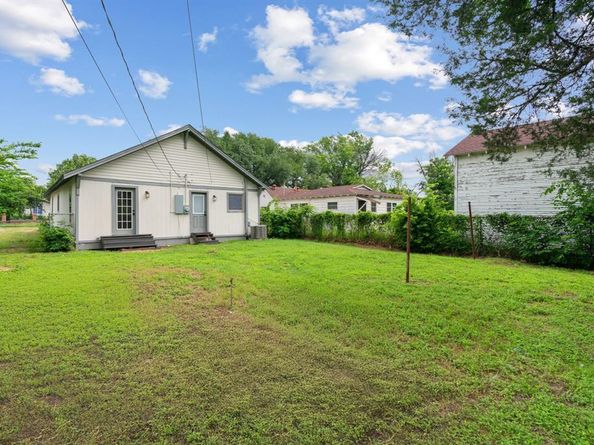 1404 E Baltimore Avenue , Fort Worth Texas 76104