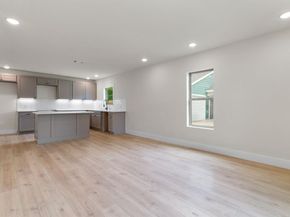 1404 E Baltimore Avenue , Fort Worth Texas 76104