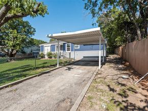 1822  Roberts Cut Off Road , Fort Worth Texas 76114