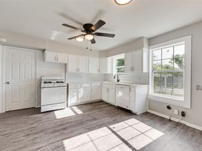 1822  Roberts Cut Off Road , Fort Worth Texas 76114