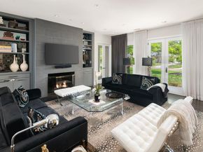 5811  Meletio Lane , Dallas Texas 75230