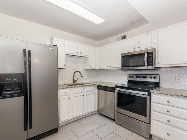 8750  Park Lane  151, Dallas Texas 75231