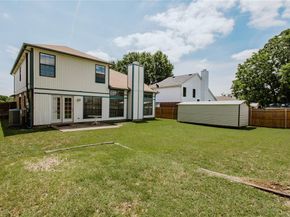 5114  Creek Valley Drive , Arlington Texas 76018