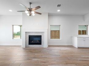 526  Callum Parkway , Celina Texas 75009