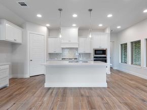 526  Callum Parkway , Celina Texas 75009