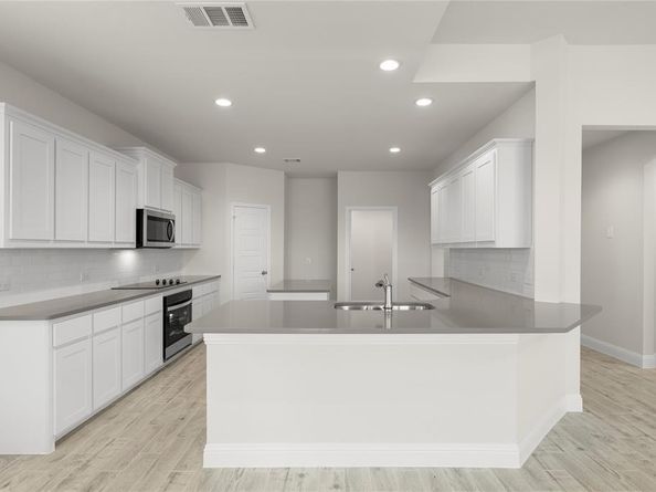 3005  Rembrandt  , Royse City Texas 75189
