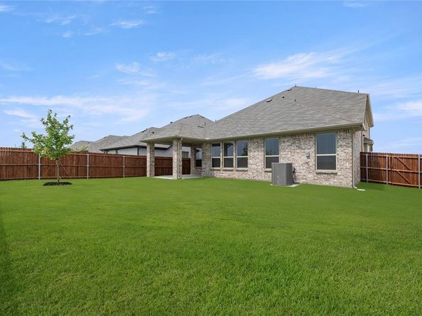 3005  Rembrandt  , Royse City Texas 75189