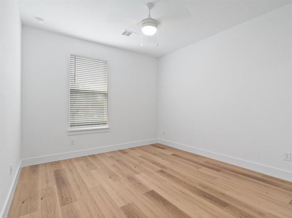 7811  Franco  , Dallas Texas 78235