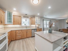 3048  Golfing Green Drive , Farmers Branch Texas 75234
