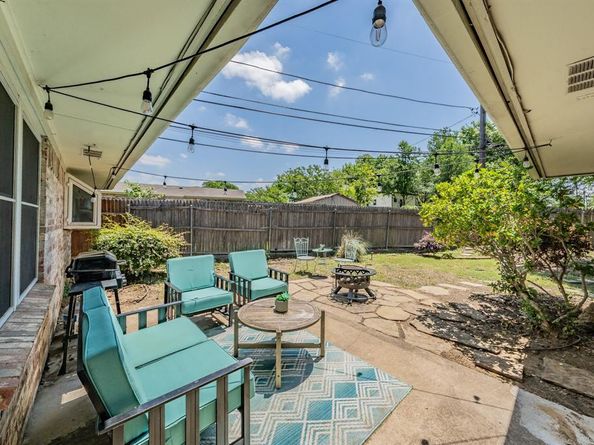 3048  Golfing Green Drive , Farmers Branch Texas 75234