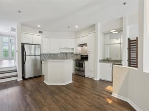 3235  Cole Avenue  95, Dallas Texas 75204
