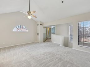 3235  Cole Avenue  95, Dallas Texas 75204
