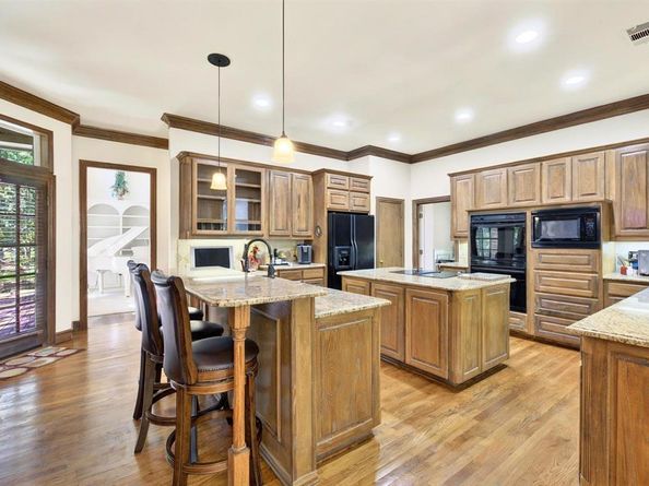 4012  Brooks Court , Highland Village Texas 76226