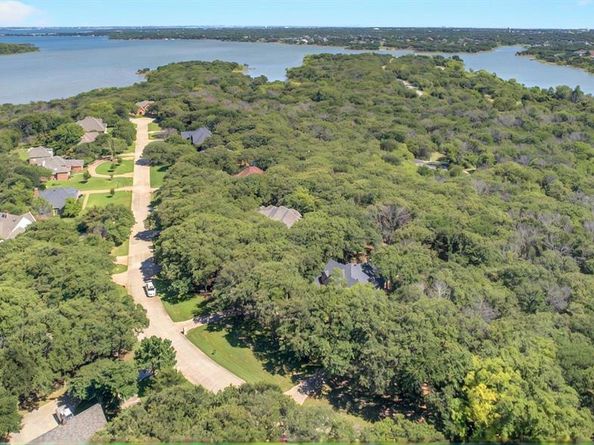 4012  Brooks Court , Highland Village Texas 76226