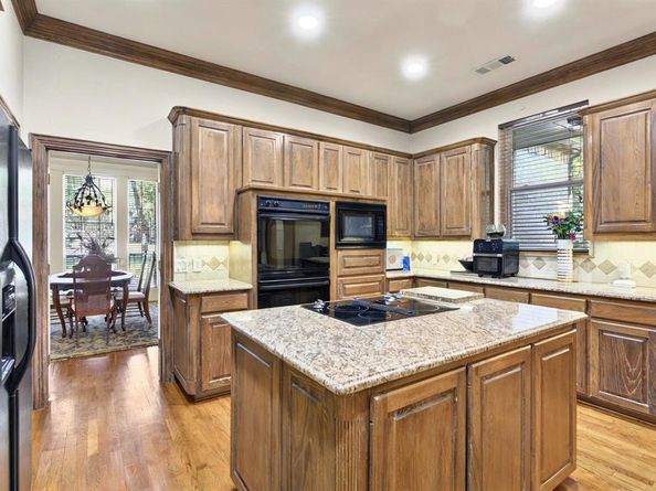 4012  Brooks Court , Highland Village Texas 76226