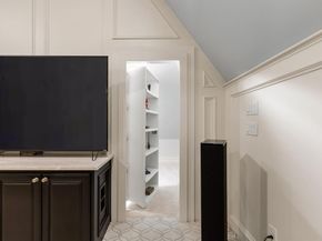 6822  Aberdeen Avenue , Dallas Texas 75230