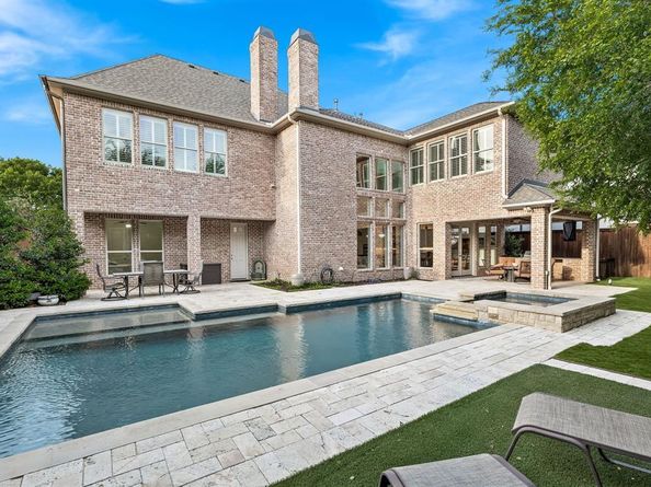 6822  Aberdeen Avenue , Dallas Texas 75230
