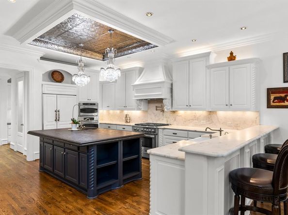 6822  Aberdeen Avenue , Dallas Texas 75230
