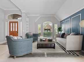 3810  Azure Lane , Addison Texas 75001