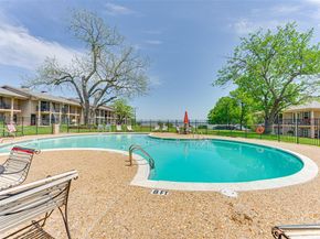 5808  Marina Drive  13, Garland Texas 75043