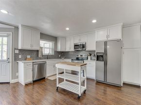 5808  Marina Drive  13, Garland Texas 75043