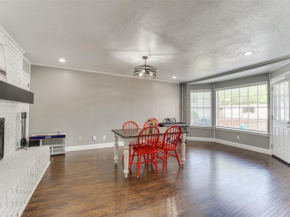 5808  Marina Drive  13, Garland Texas 75043