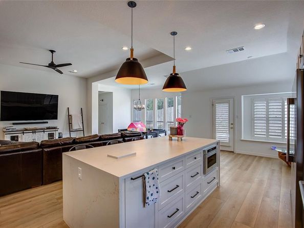 137  Liberty Lane , Rockwall Texas 75032