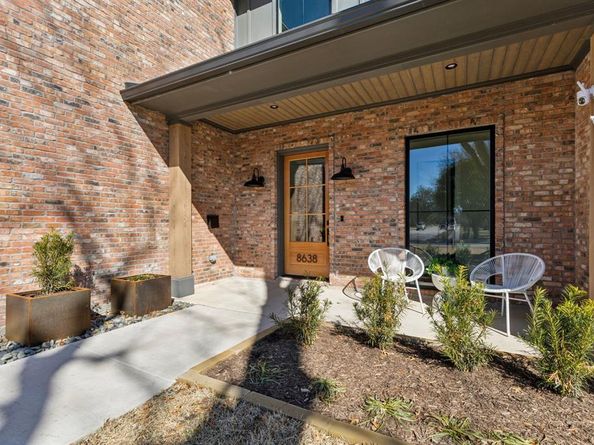 8638  Lockhaven Drive , Dallas Texas 75238