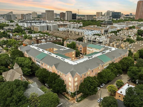 2305  Worthington Street  328, Dallas Texas 75204