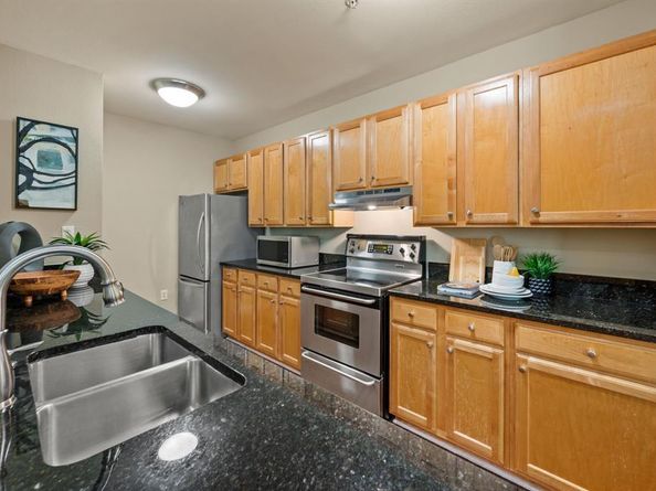 2305  Worthington Street  328, Dallas Texas 75204