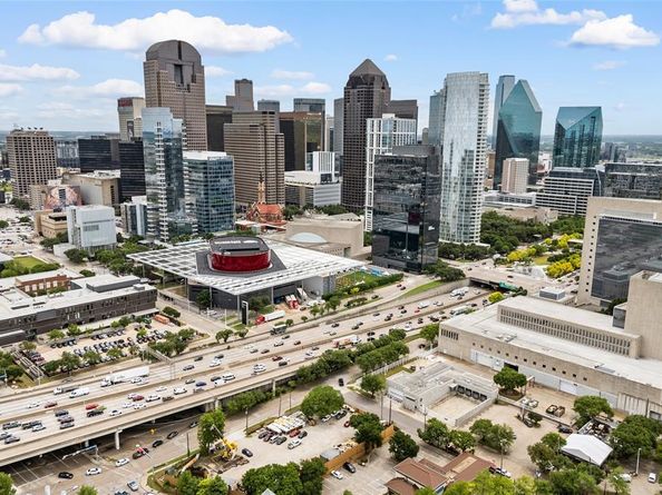 2305  Worthington Street  328, Dallas Texas 75204