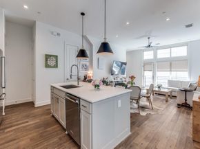 5202  Capitol Avenue  1110, Dallas Texas 75206