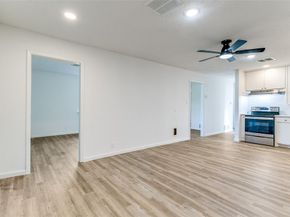 425  Ridgecrest Drive , Hurst Texas 76053