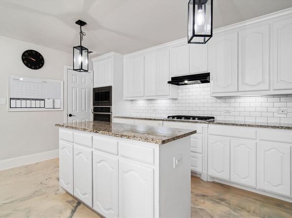 1604  Fairway Vista Drive , Corinth Texas 76210