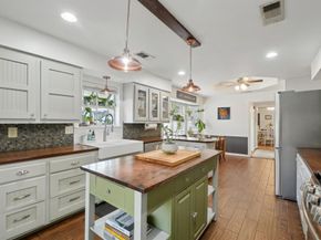 1405  Carriage Lane , Garland Texas 75043