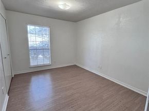 2005 W Sandra Lane , Grand Prairie Texas 75052