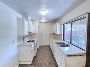 2005 W Sandra Lane , Grand Prairie Texas 75052