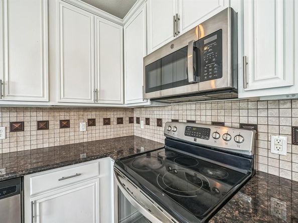 611  Bristlecone Drive , Arlington Texas 76018