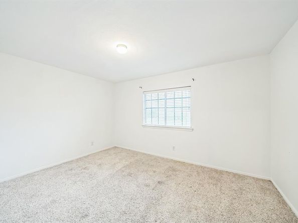 611  Bristlecone Drive , Arlington Texas 76018