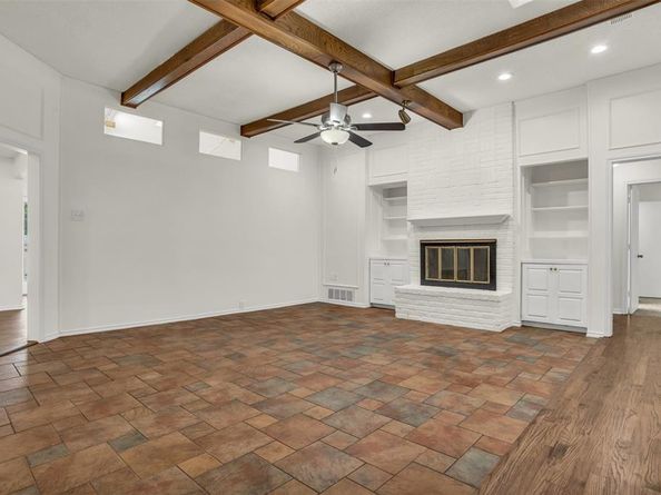 2712  Lincoln Drive , Arlington Texas 76006