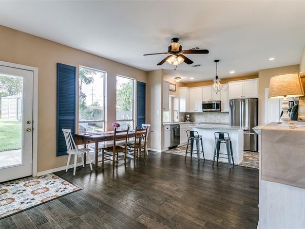 1305  Pawnee Trail , Carrollton Texas 75007