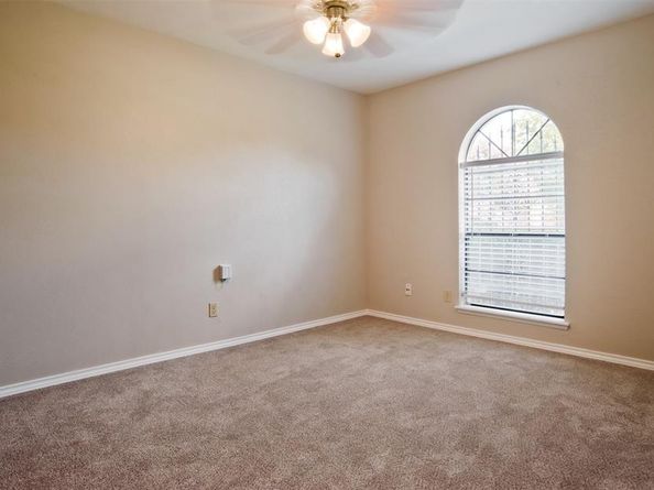 8528  Van Pelt Drive , Dallas Texas 75228