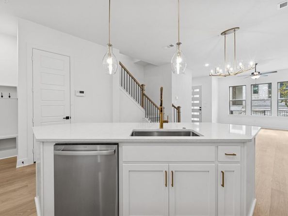 4839  Fuller Court  703, Irving Texas 75038