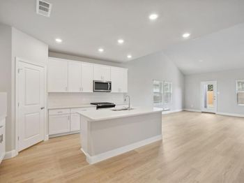 6601  Creek Edge Circle 