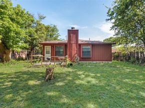 3130  Springfield Avenue , Lancaster Texas 75134