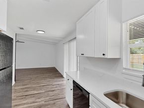 205 E Kearney Street , Mesquite Texas 75149
