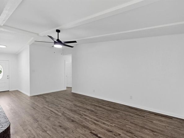 205 E Kearney Street , Mesquite Texas 75149