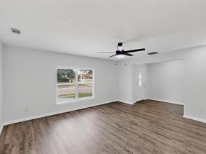 205 E Kearney Street , Mesquite Texas 75149